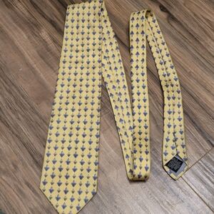 Beaufort For Tie Rack, Silk Yellow Tie Featuring Fleur De Lis